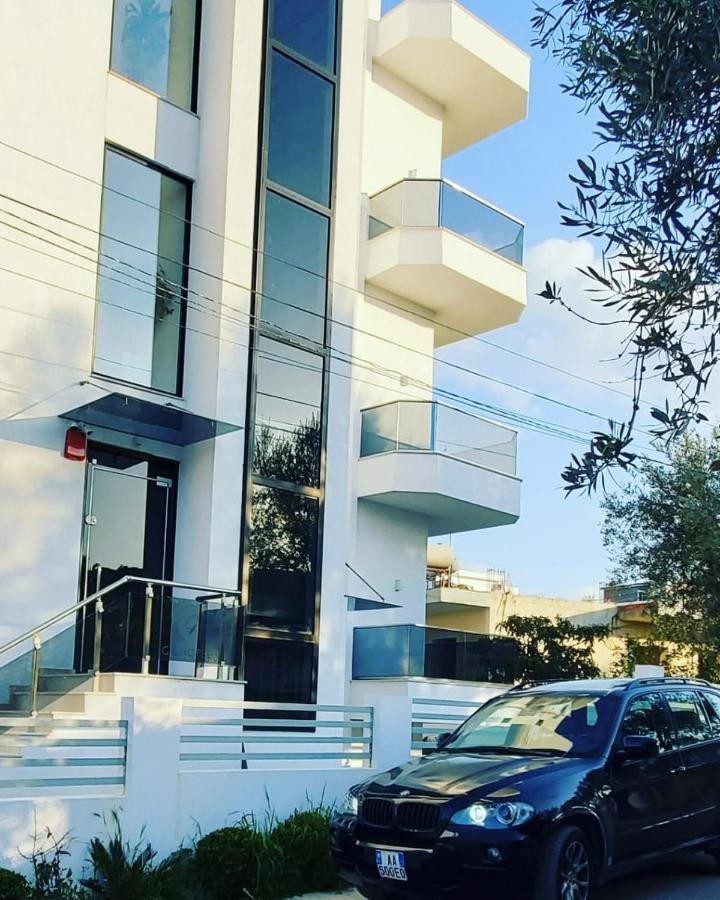 Gl Hotel Ксамил Екстериор снимка