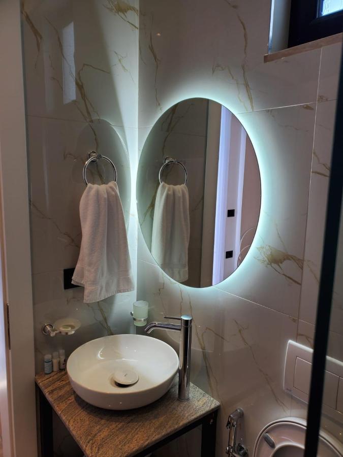Gl Hotel Ксамил Екстериор снимка