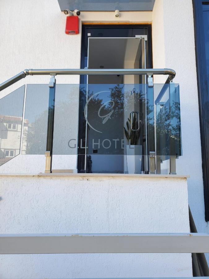 Gl Hotel Ксамил Екстериор снимка