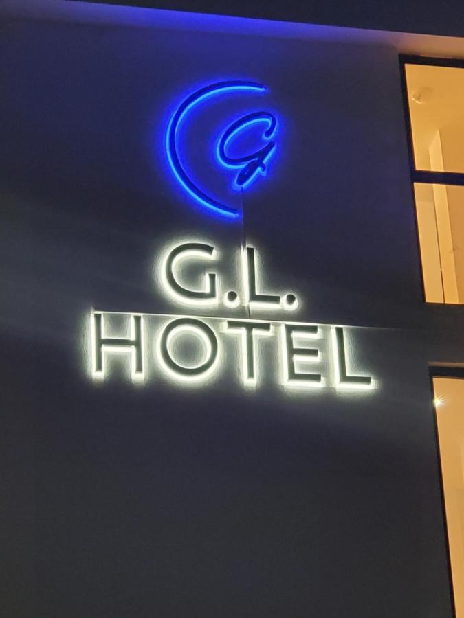 Gl Hotel Ксамил Екстериор снимка